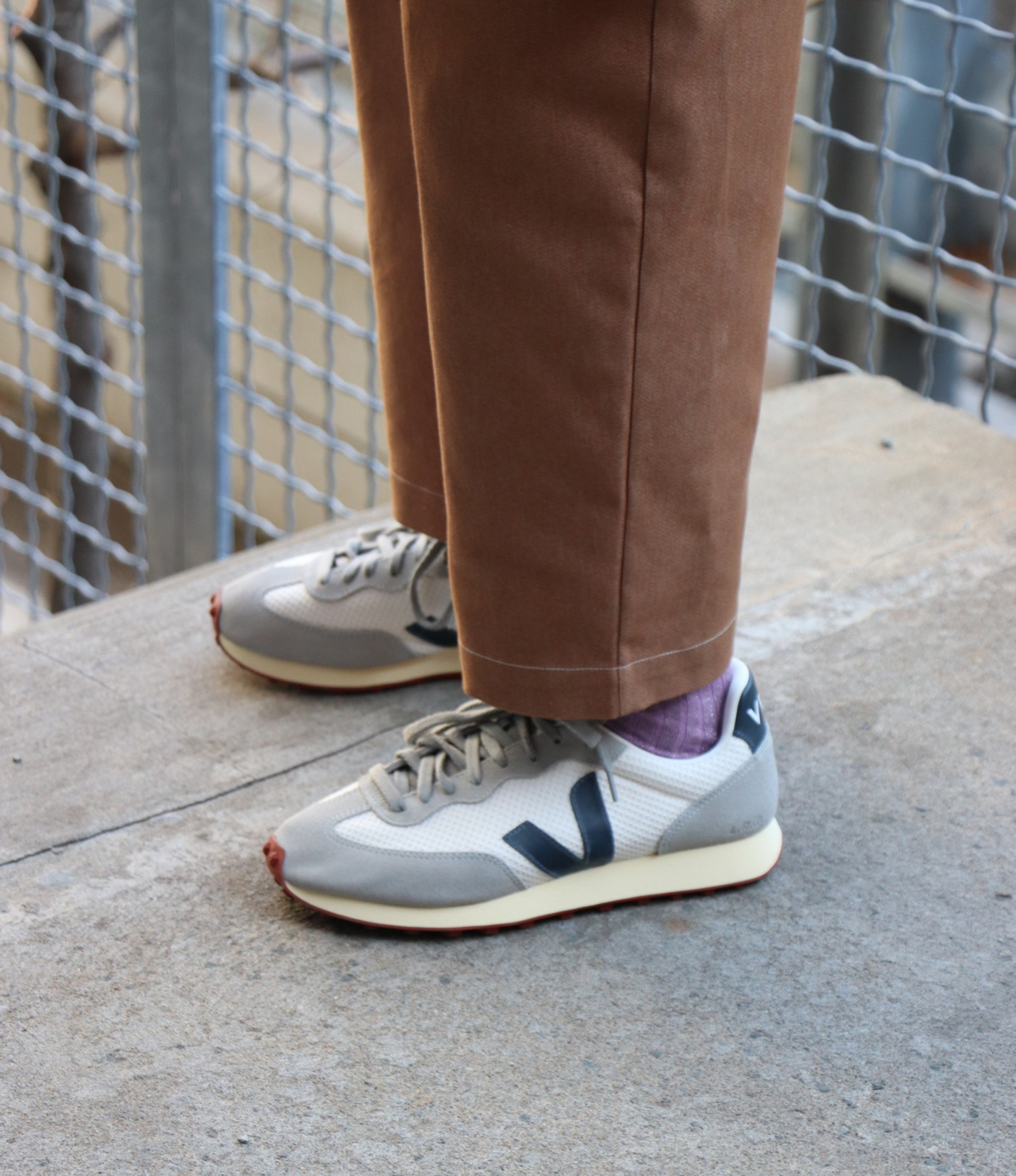 Tenis Veja Rio Branco Gris