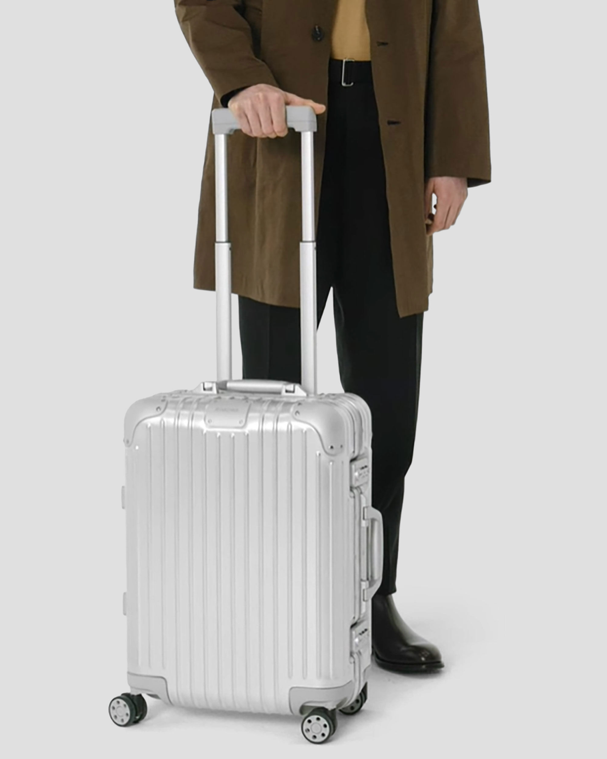 RIMOWA Maleta Cabin Aluminio Silver