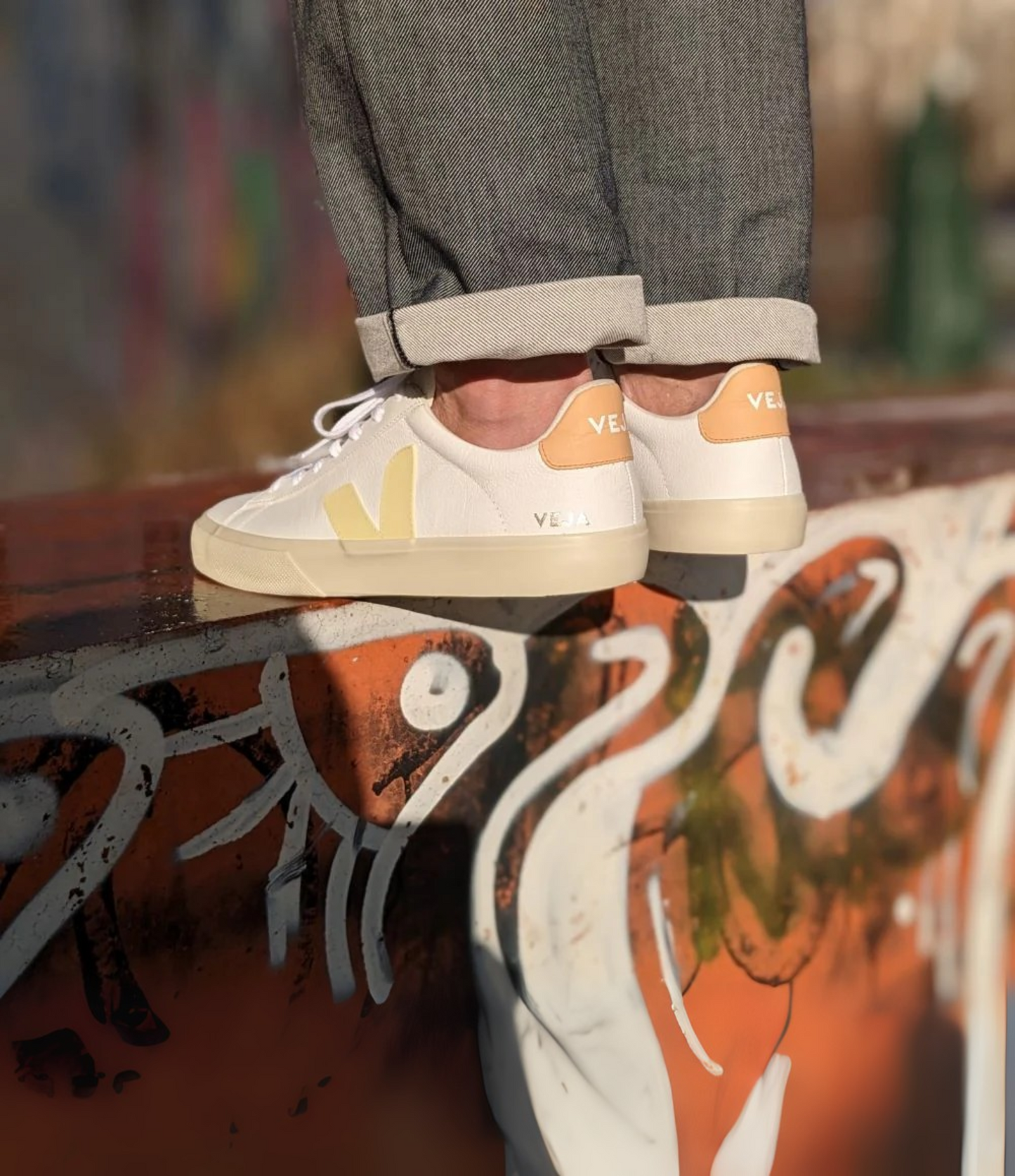Tenis Veja Campo Blanco Peach