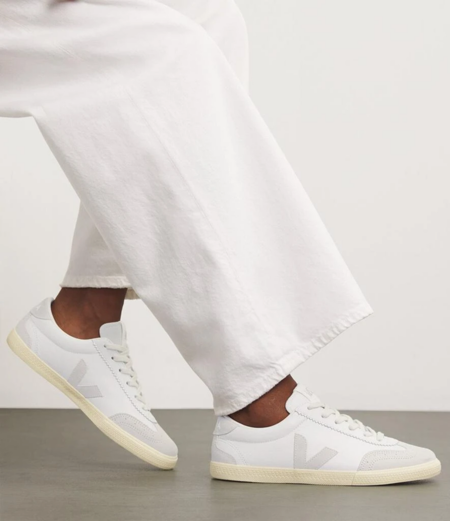Tenis Veja Volley Blanco Beige