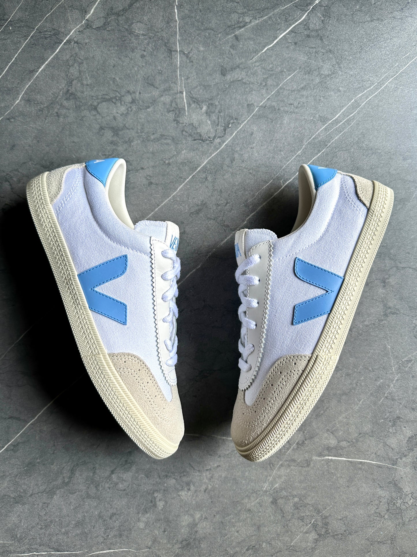 Tenis Veja Volley Blanco Azul